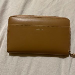 Tan Sézane wallet